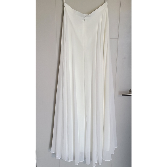 Revelry Dresses & Skirts - White maxi-skirt